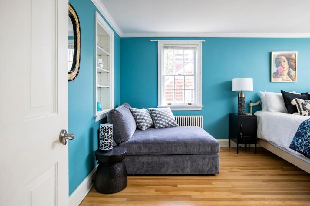 Beautiful Fully-Furnished Colonial In Millersville Buitenkant foto