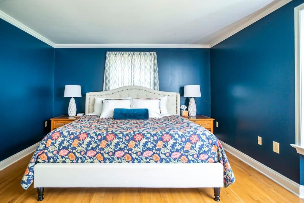 Beautiful Fully-Furnished Colonial In Millersville Buitenkant foto